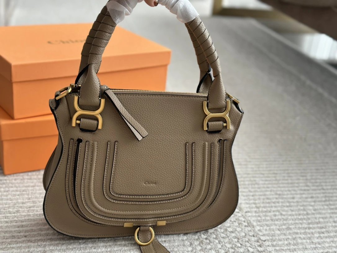 Chloe Saddle Bag  30*24