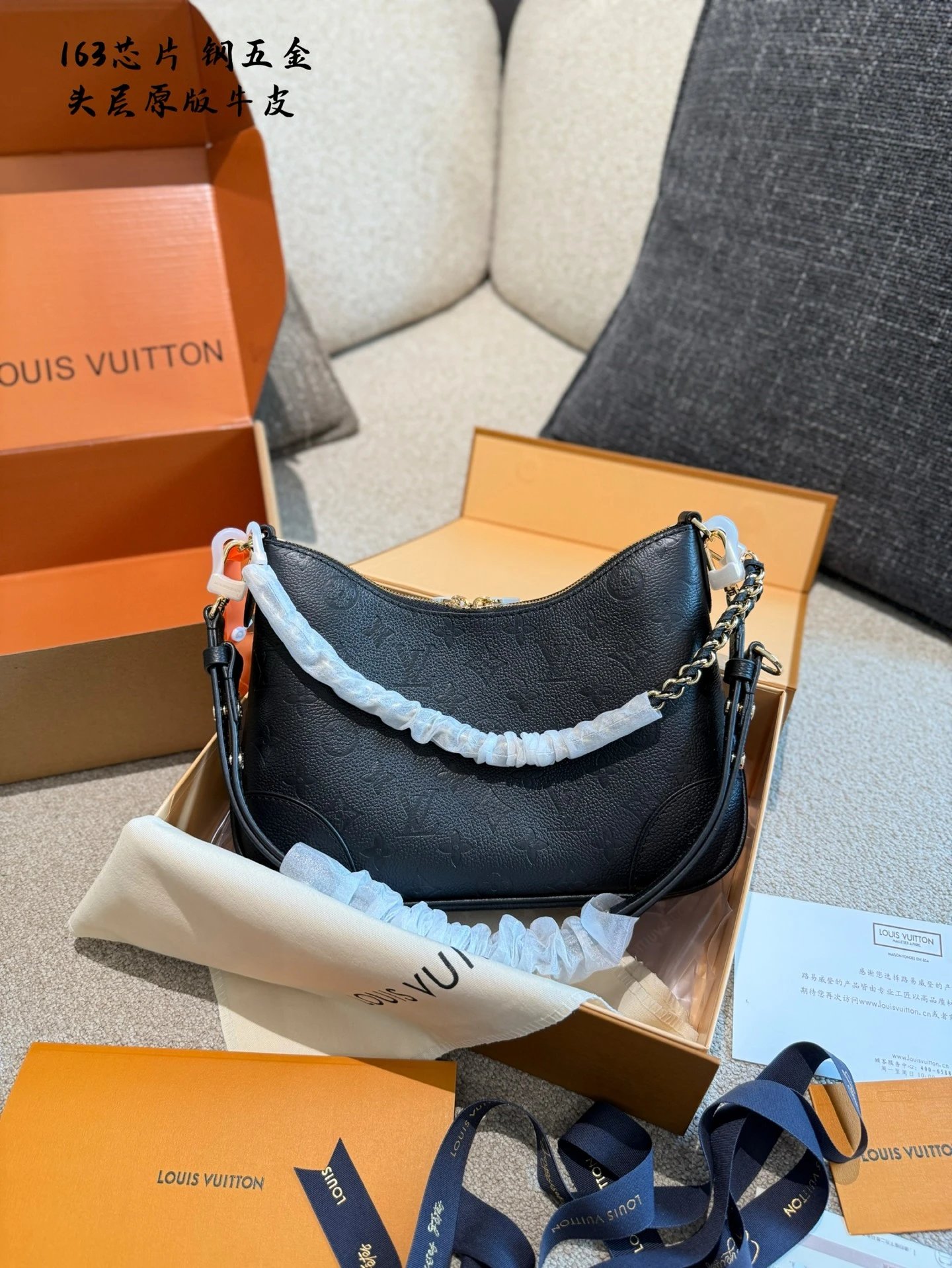 Louis Vuitton Handbags LL